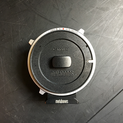 metabones_speedbooster_xl_0.64x_ef_mft_01.jpg
