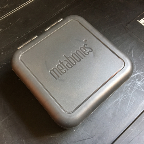 metabones_speedbooster_xl_0.64x_ef_mft_05.jpg