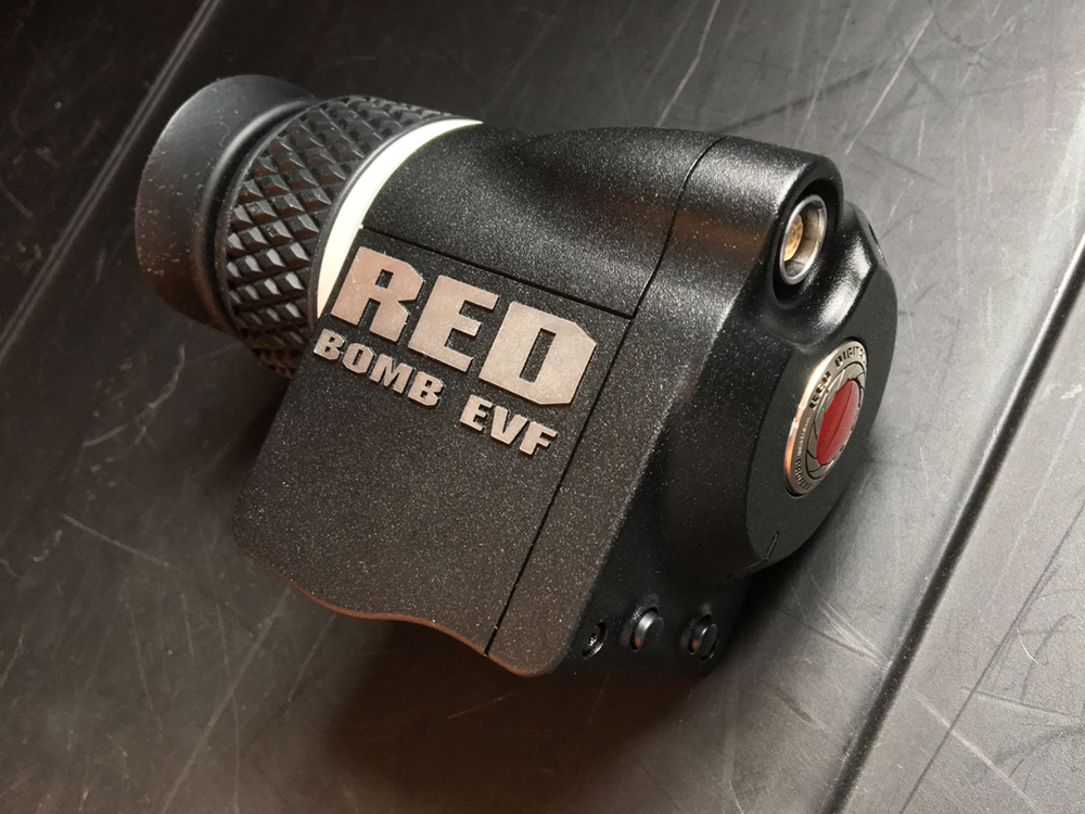 red_bomb_evf_lcos_01.jpg