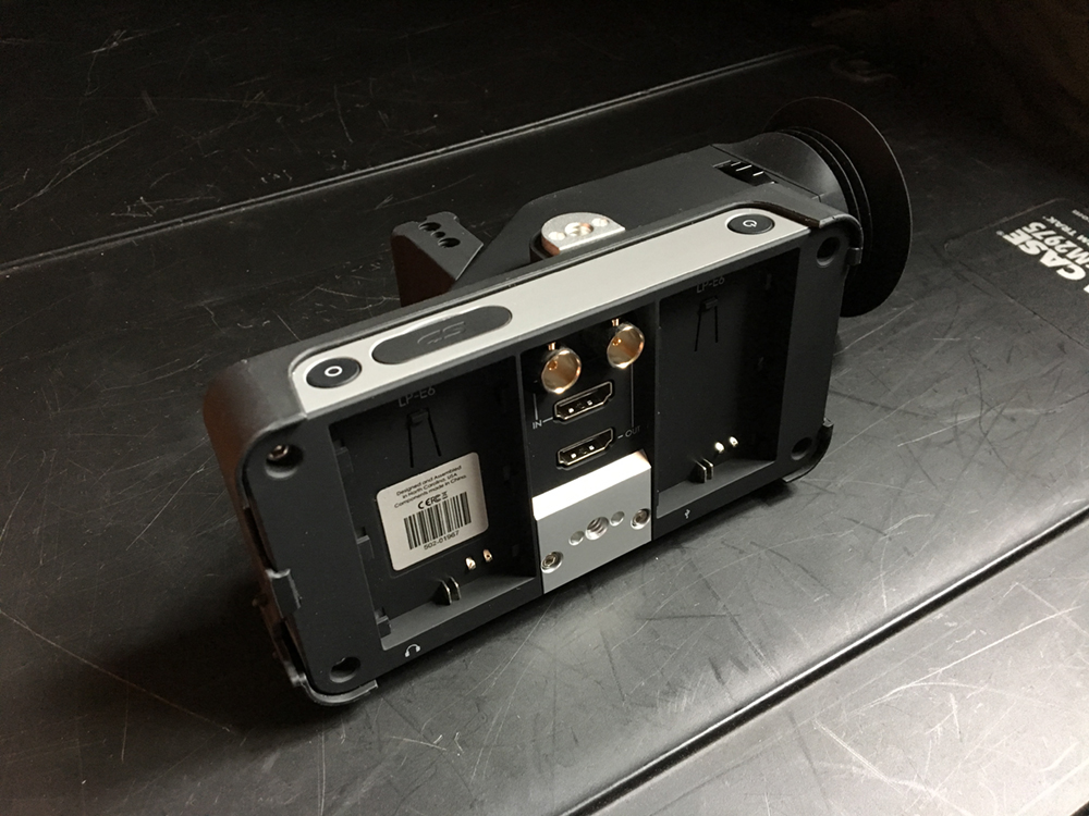 smallhd_502_sidefinder_bundle_02.jpg