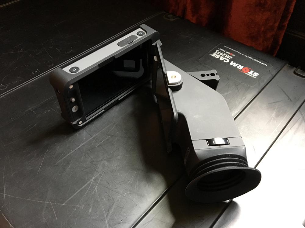 smallhd_502_sidefinder_bundle_04.jpg